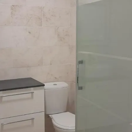 Maison De Village Type 2 Appartement *